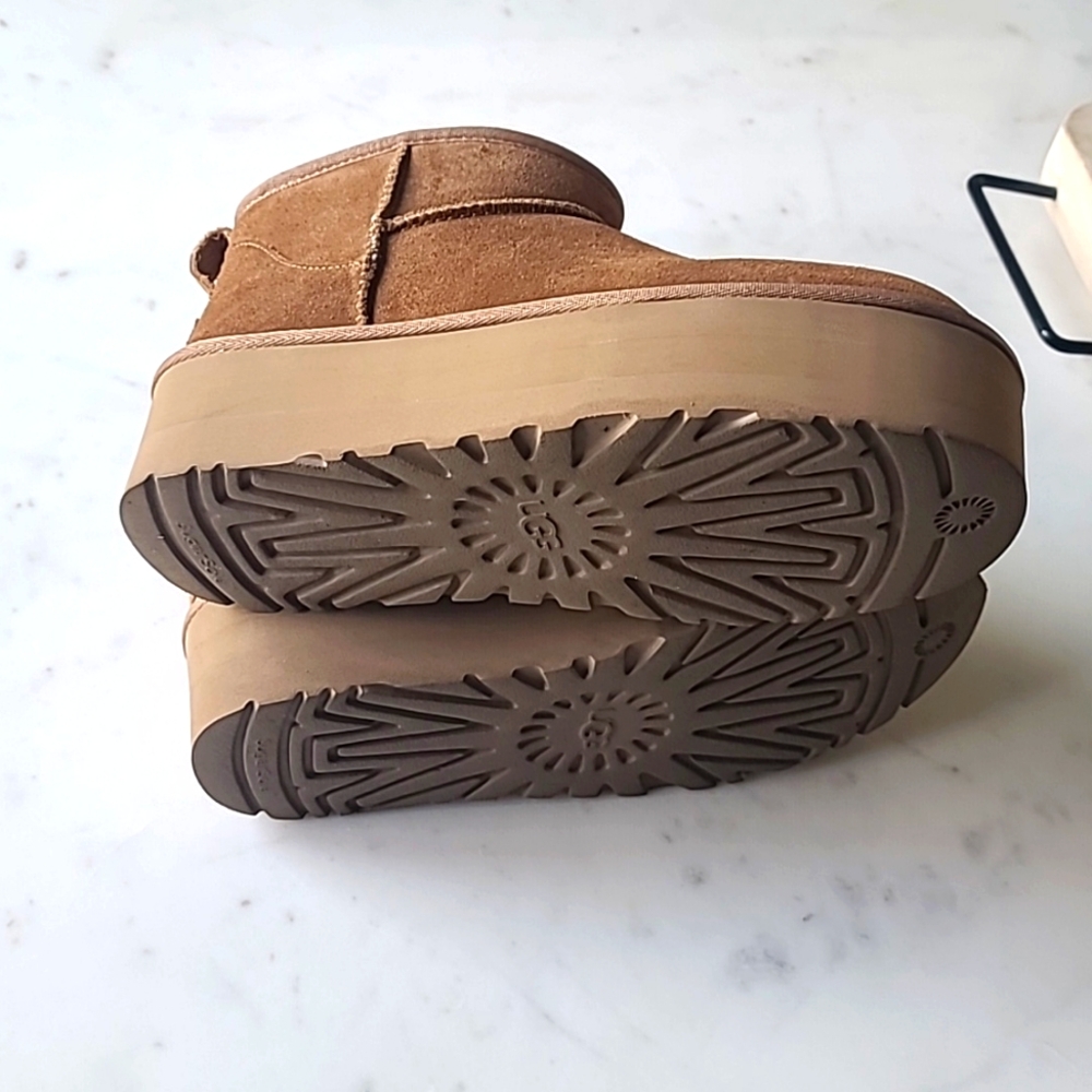 Platform ultra mini ugg boot - Picture 2 of 3